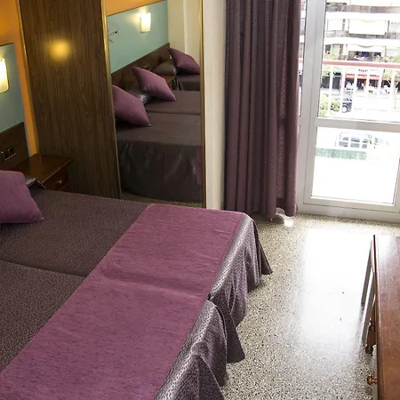 Papi 3* מלגרט דה מאר