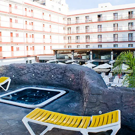 Hotel Papi 3*