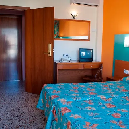 Hotel Papi 3*