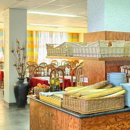 Hotel Papi 3*