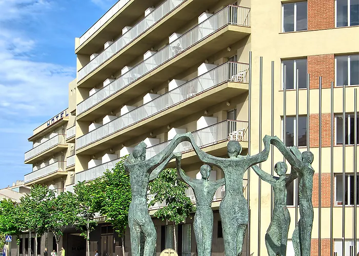 Papi 3* Мальграт-де-Мар