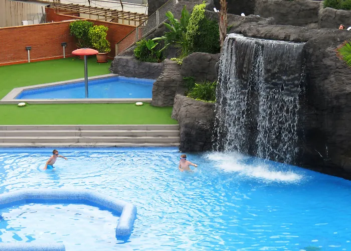 Отель Papi Мальграт-де-Мар