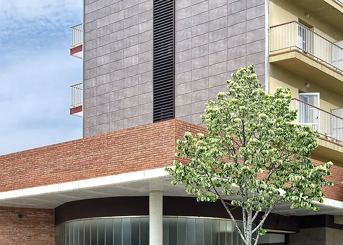 Отель Papi Мальграт-де-Мар